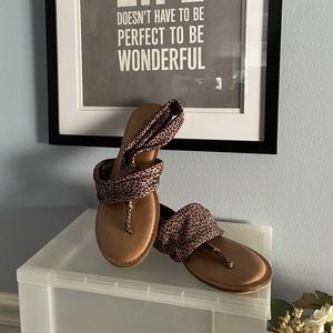 Leopard Yoga Sandals